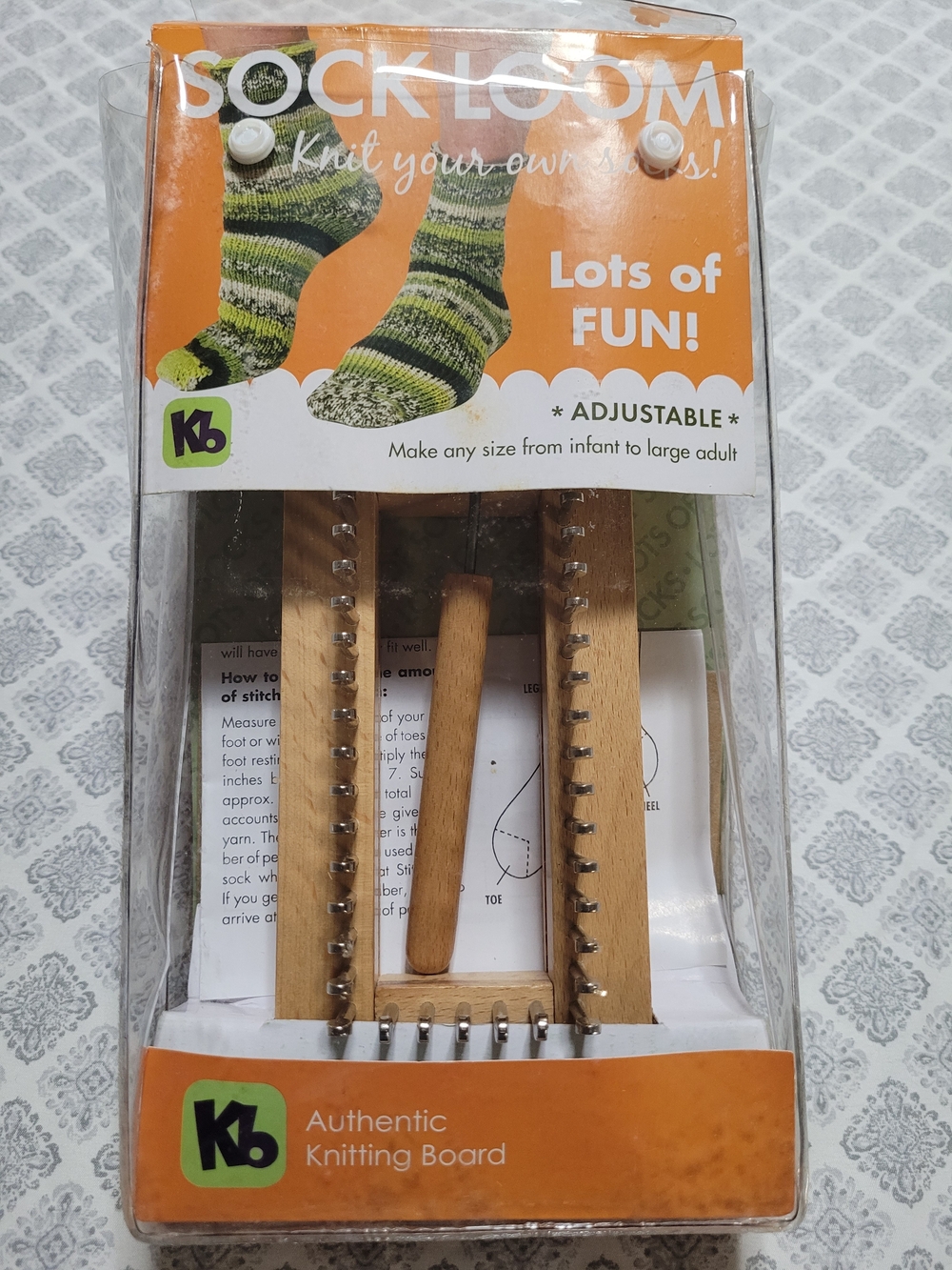 KB NEW Knitting Board Sock Loom Fine Gauge Adjustable Kids to Adults Size